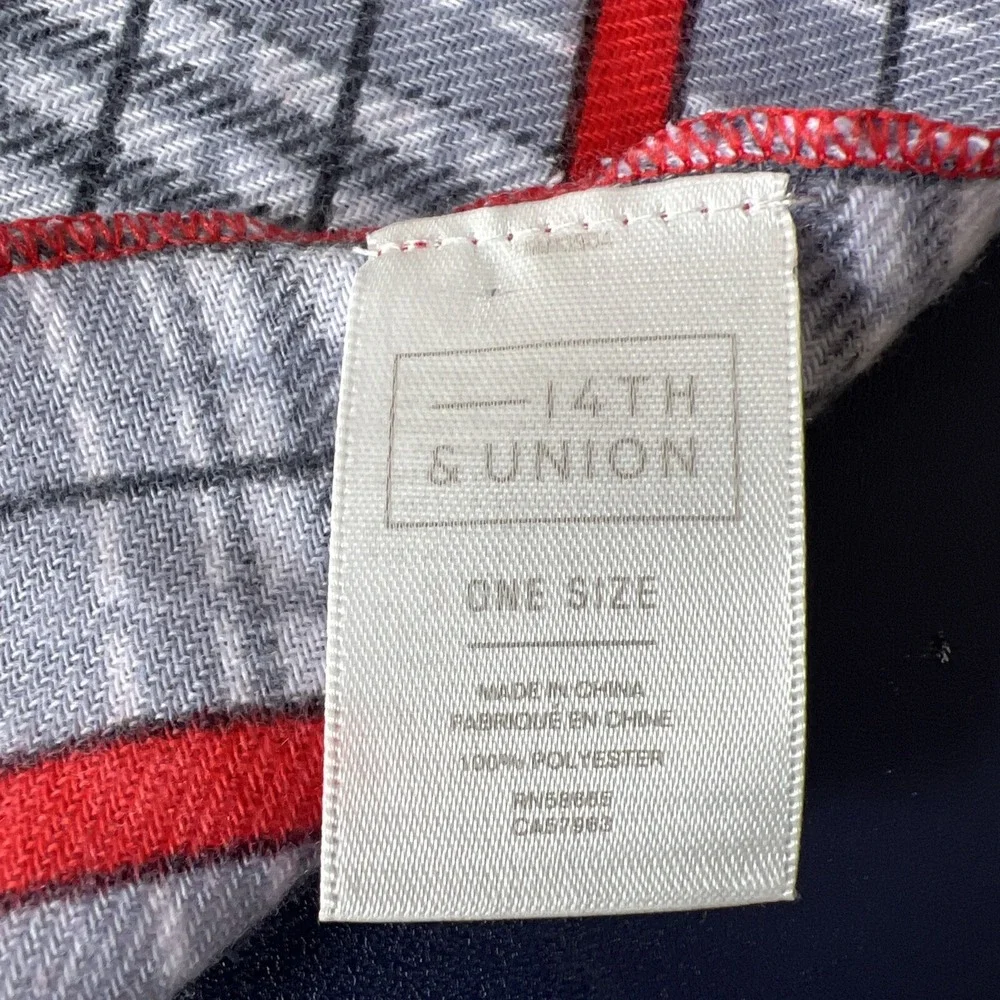 14th & Union Women's Mix Media Scarf 35 X‎ 74